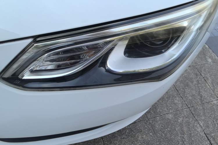 Used Buick GT 2017 15N Automatic Elite Version Left Front Headlight