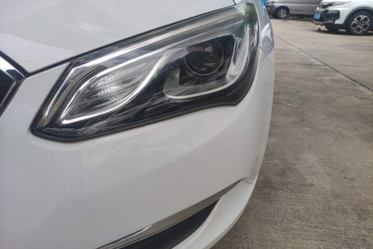 Used Buick GT 2017 15N Automatic Entry-Level Trim Left Front Headlight