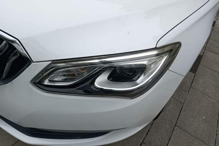 Used Buick GT 2017 15N Automatic Elite Version Left Front Headlight