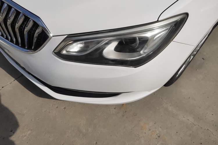Used Buick GT 2017 15N Automatic Elite Version Left Front Headlight