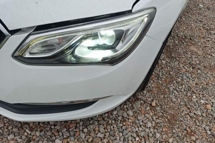 Used Buick GT 2017 15N Automatic Elite Version Left Front Headlight