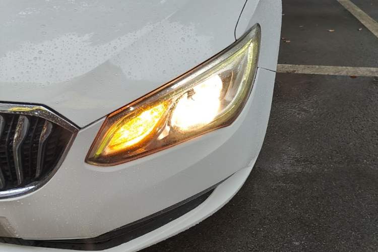 Used Buick GT 2017 15N Automatic Elite Version Left Front Headlight