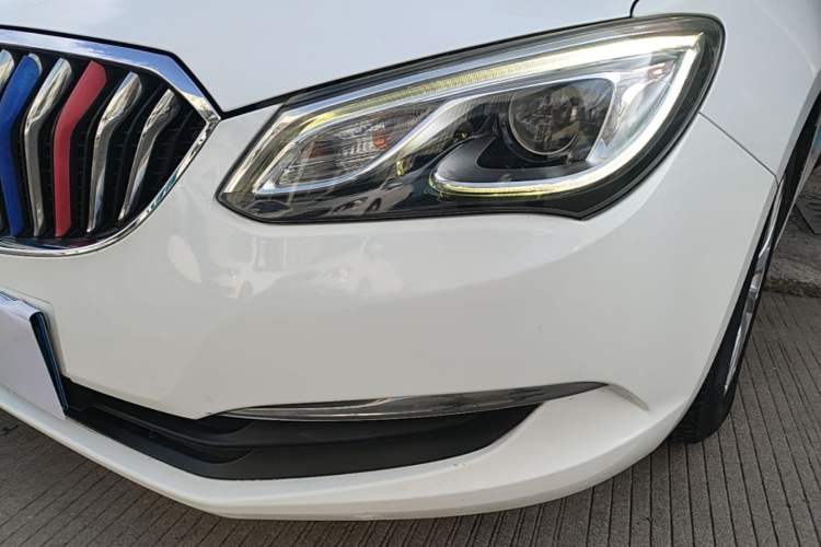 Used Buick GT 2017 15N Automatic Entry-Level Trim Left Front Headlight