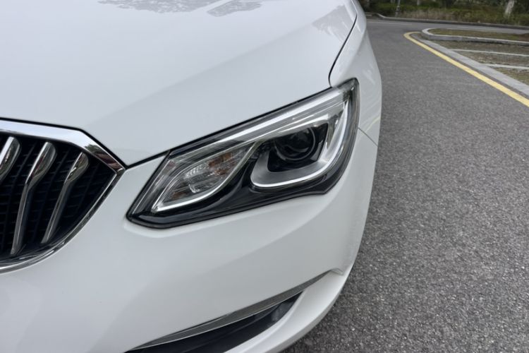 Used Buick GT 2017 15N Automatic Elite Version Left Front Headlight
