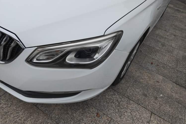 Used Buick GT 2017 15N Automatic Entry-Level Trim Left Front Headlight