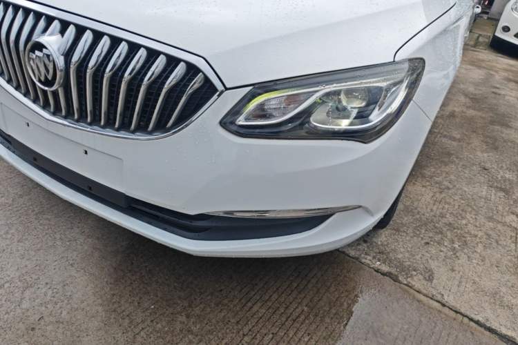 Used Buick GT 2017 15N Automatic Deluxe Edition Left Front Headlight