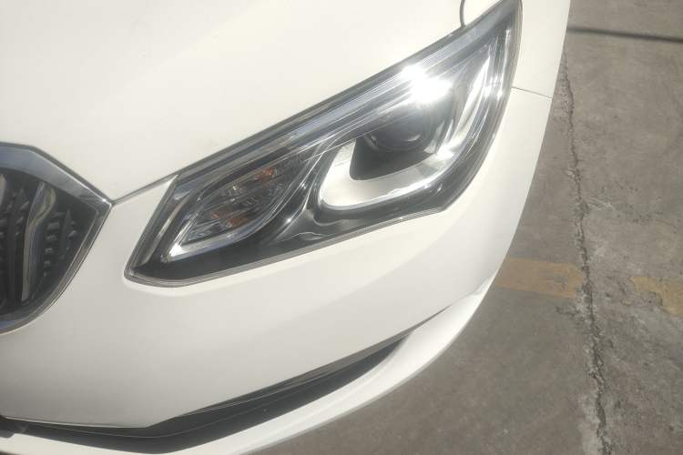Used Buick GT 2017 15N Manual Entry-Level Trim Left Front Headlight