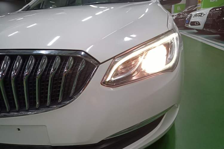 Used Buick GT 2017 15N Automatic Entry-Level Trim Left Front Headlight