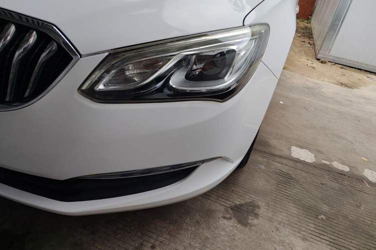 Used Buick GT 2017 15N Automatic Elite Version Left Front Headlight