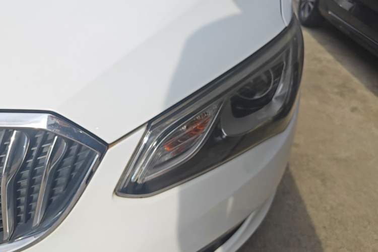 Used Buick GT 2017 15N Automatic Entry-Level Trim Left Front Headlight