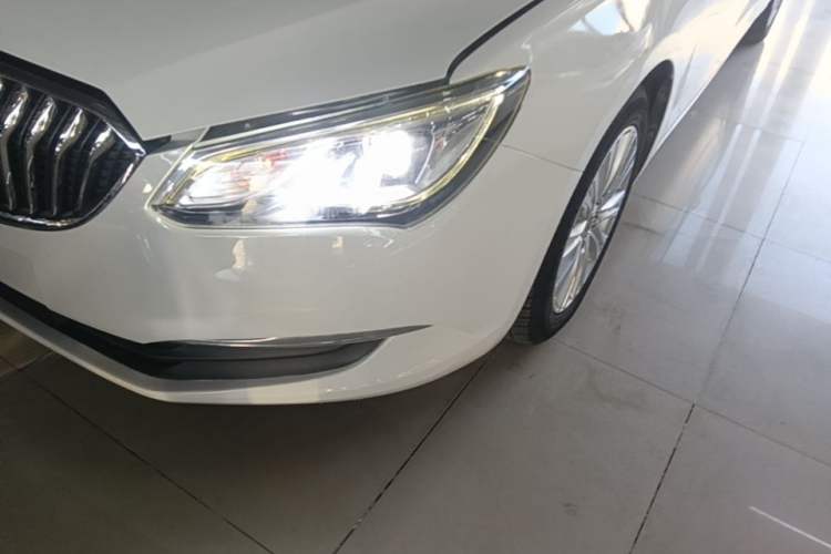 Used Buick GT 2017 15N Automatic Elite Version Left Front Headlight
