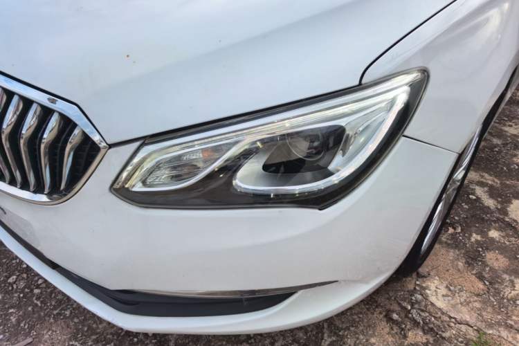 Used Buick GT 2017 15N Automatic Elite Version Left Front Headlight