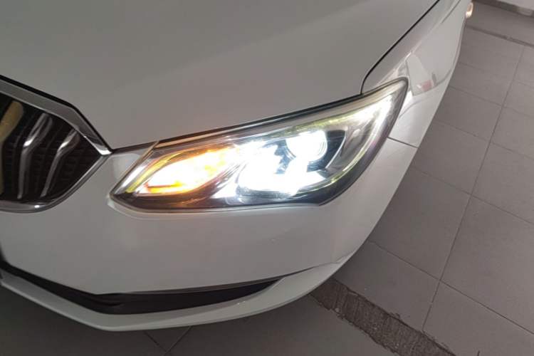 Used Buick GT 2017 15N Manual Entry-Level Trim Left Front Headlight