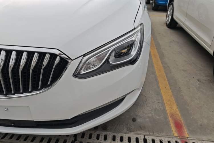 Used Buick GT 2017 15N Automatic Elite Version Left Front Headlight