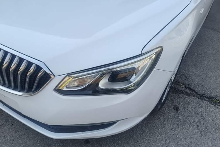 Used Buick GT 2017 15N Automatic Elite Version Left Front Headlight