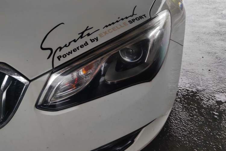 Used Buick GT 2017 15N Automatic Elite Version Left Front Headlight