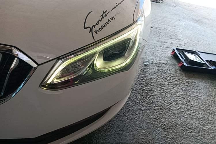 Used Buick GT 2017 15N Automatic Elite Version Left Front Headlight