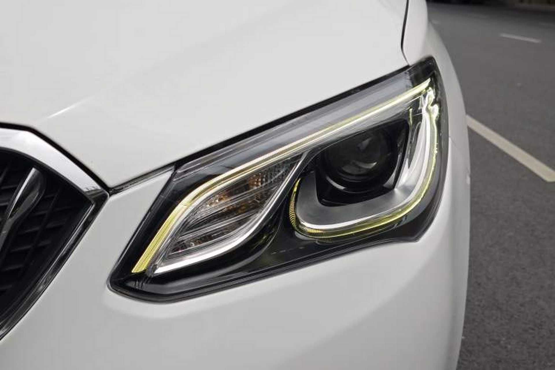 Used Buick GT 2017 15N Automatic Deluxe Edition Left Front Headlight