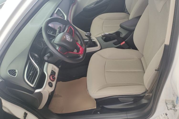 Used Buick GT 2017 15N Manual Entry-Level Trim Left Front Seat