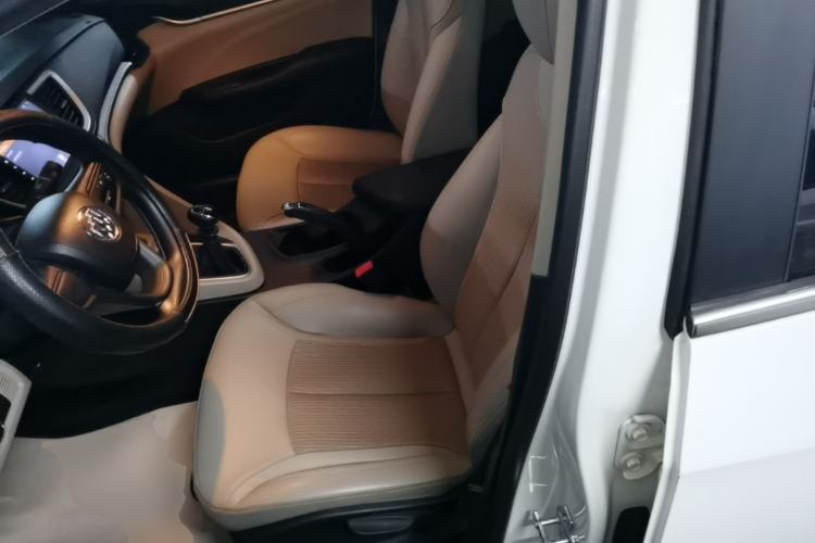 Used Buick GT 2017 15N Manual Elite Version Left Front Seat