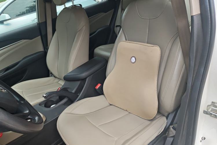 Used Buick GT 2017 15N Automatic Elite Version Left Front Seat