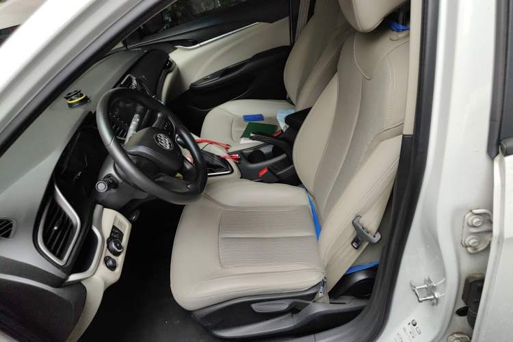 Used Buick GT 2017 15N Automatic Elite Version Left Front Seat