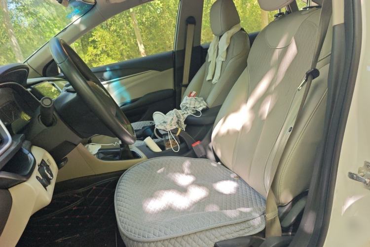 Used Buick GT 2017 15N Manual Elite Version Left Front Seat