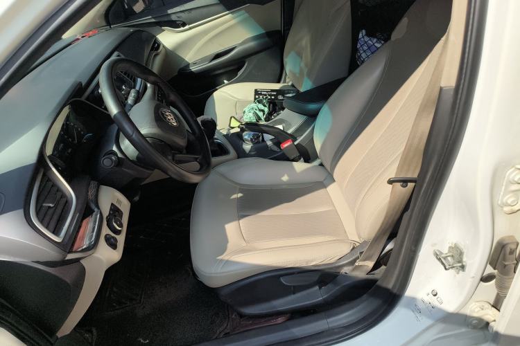 Used Buick GT 2017 15N Manual Elite Version Left Front Seat