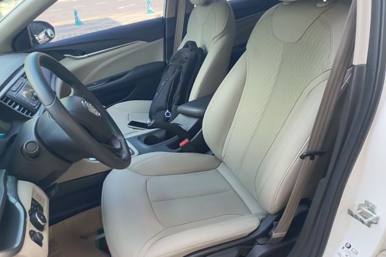 Used Buick GT 2017 15N Automatic Elite Version Left Front Seat