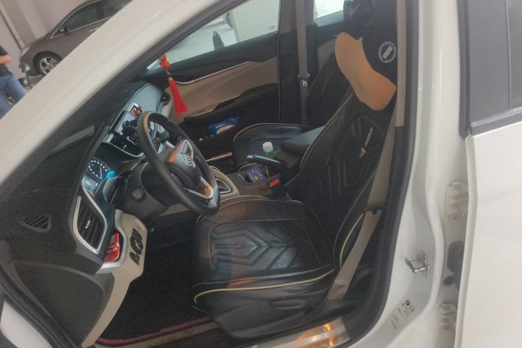 Used Buick GT 2017 15N Automatic Elite Version Left Front Seat