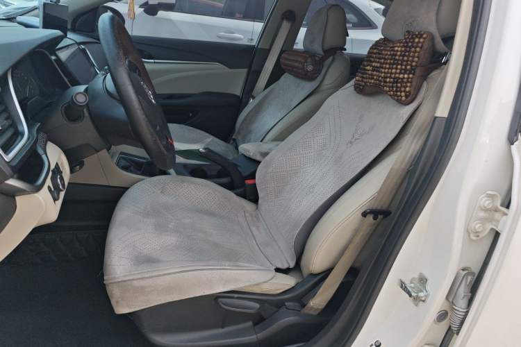 Used Buick GT 2017 15N Manual Elite Version Left Front Seat