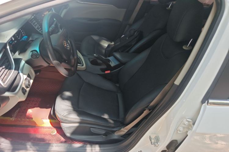 Used Buick GT 2017 15N Automatic Elite Version Left Front Seat