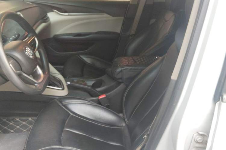 Used Buick GT 2017 15N Automatic Elite Version Left Front Seat
