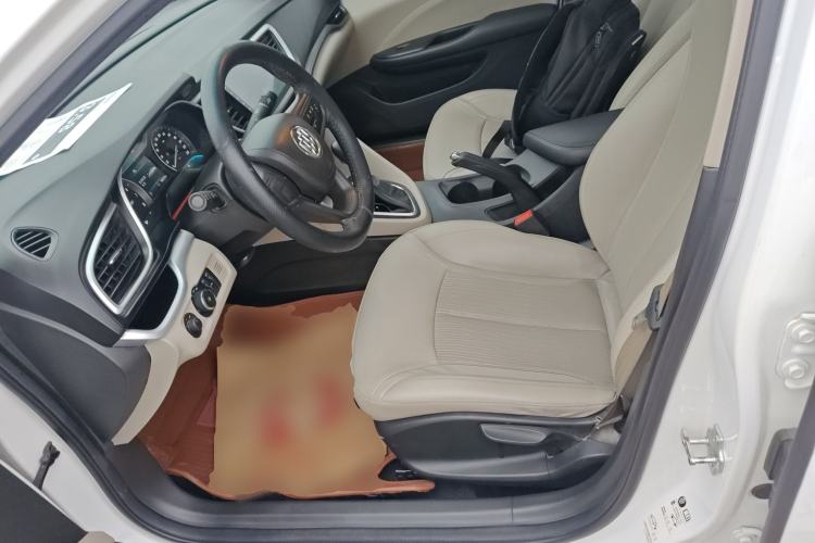 Used Buick GT 2017 15N Automatic Elite Version Left Front Seat