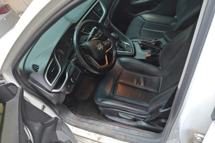 Used Buick GT 2017 15N Automatic Deluxe Edition Left Front Seat