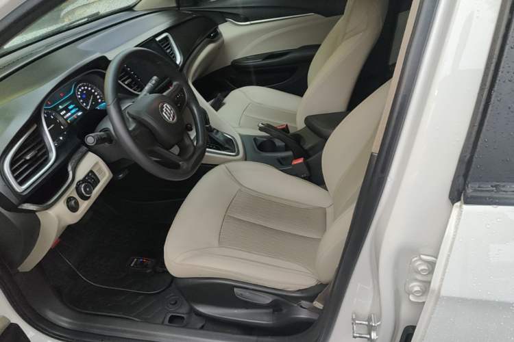 Used Buick GT 2017 15N Automatic Elite Version Left Front Seat