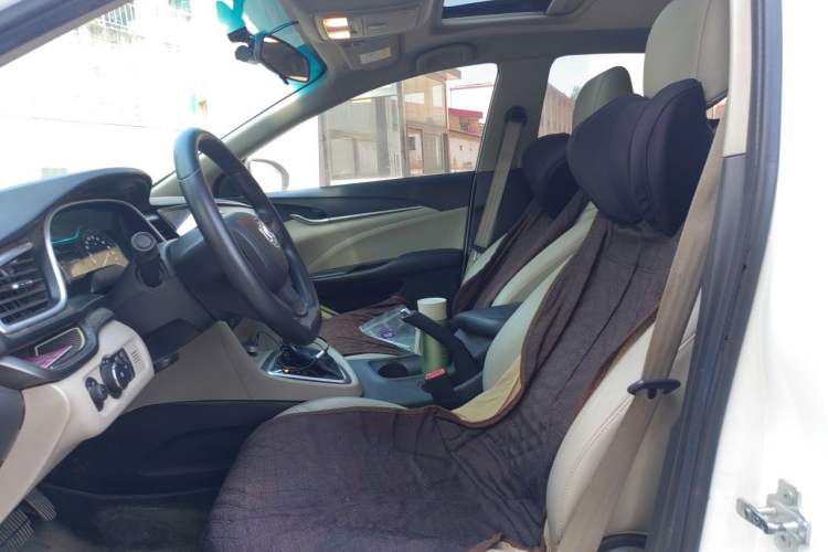 Used Buick GT 2017 15N Automatic Elite Version Left Front Seat