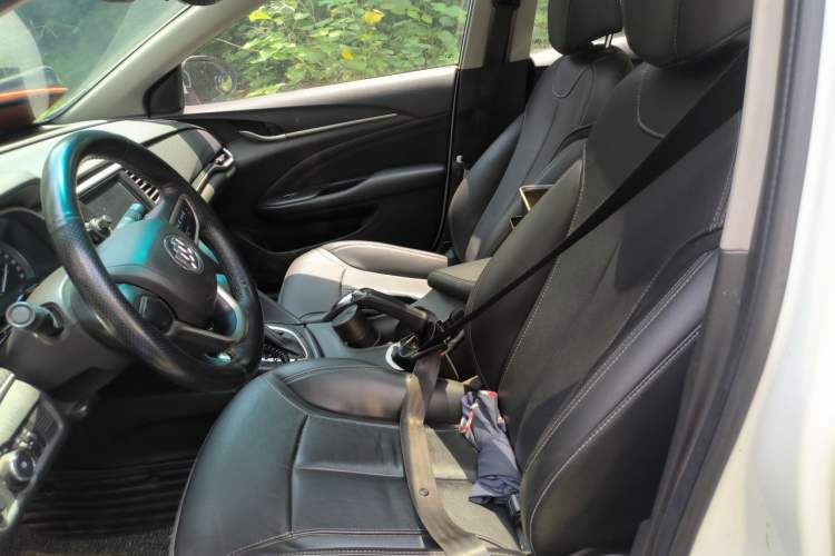 Used Buick GT 2017 15N Automatic Deluxe Edition Left Front Seat