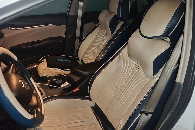 Used Buick GT 2017 15N Automatic Elite Version Left Front Seat