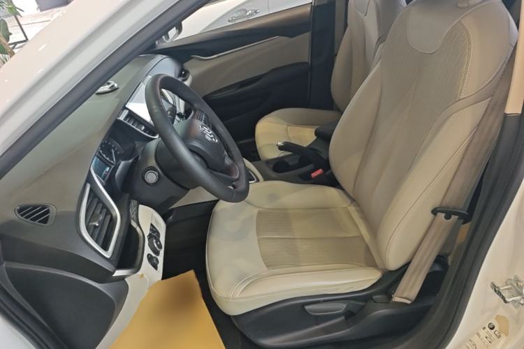 Used Buick GT 2017 15N Automatic Elite Version Left Front Seat