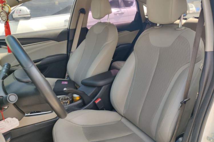 Used Buick GT 2017 15N Automatic Elite Version Left Front Seat