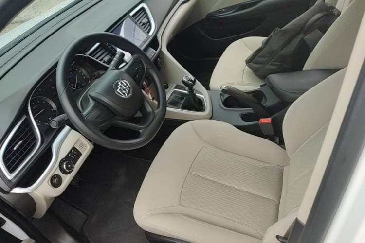 Used Buick GT 2017 15N Manual Entry-Level Trim Left Front Seat