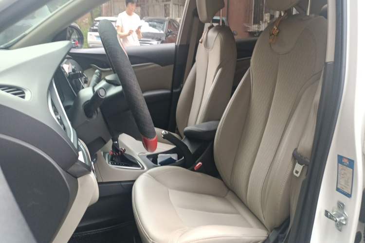 Used Buick GT 2017 15N Automatic Elite Version Left Front Seat