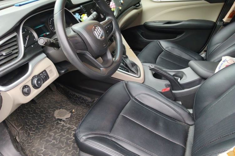 Used Buick GT 2017 15N Automatic Elite Version Left Front Seat