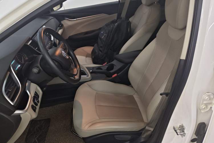 Used Buick GT 2017 15N Automatic Elite Version Left Front Seat