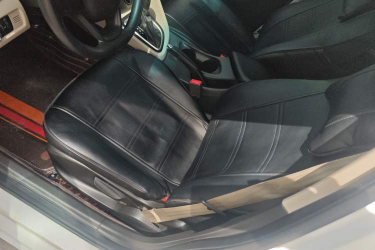 Used Buick GT 2017 15N Automatic Entry-Level Trim Left Front Seat