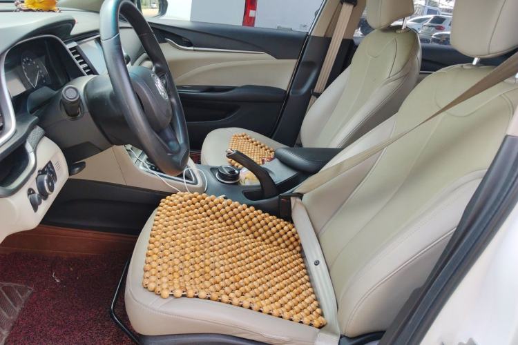 Used Buick GT 2017 15N Automatic Elite Version Left Front Seat