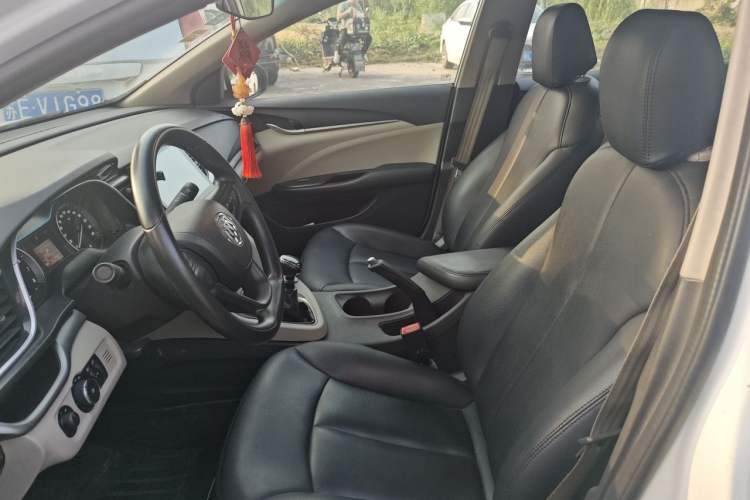 Used Buick GT 2017 15N Manual Entry-Level Trim Left Front Seat