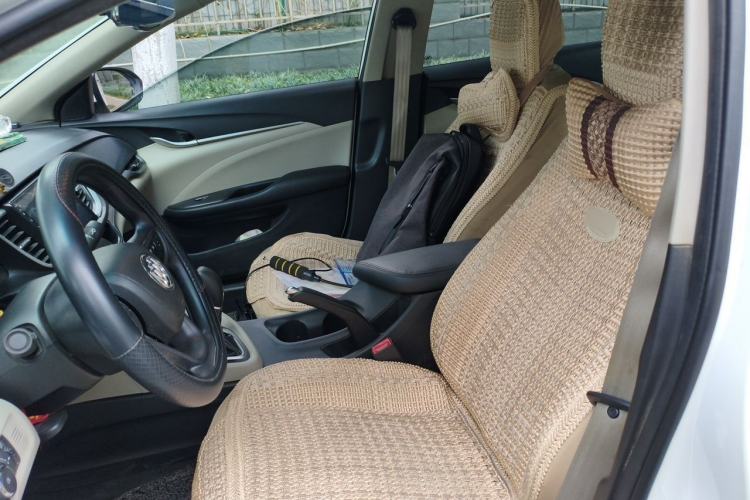 Used Buick GT 2017 15N Automatic Elite Version Left Front Seat