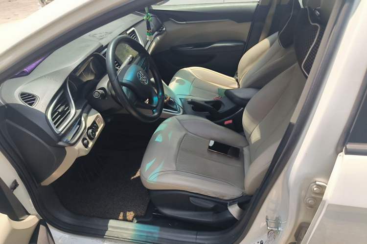 Used Buick GT 2017 15N Automatic Elite Version Left Front Seat